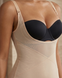 Body modelujące push-up z elastycznego materiału Agatha