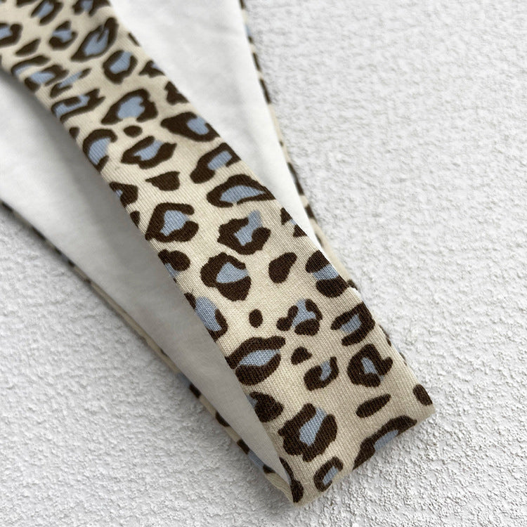 Stringi damskie z cienkimi paseczkami eleganckie i wygodne Inyong