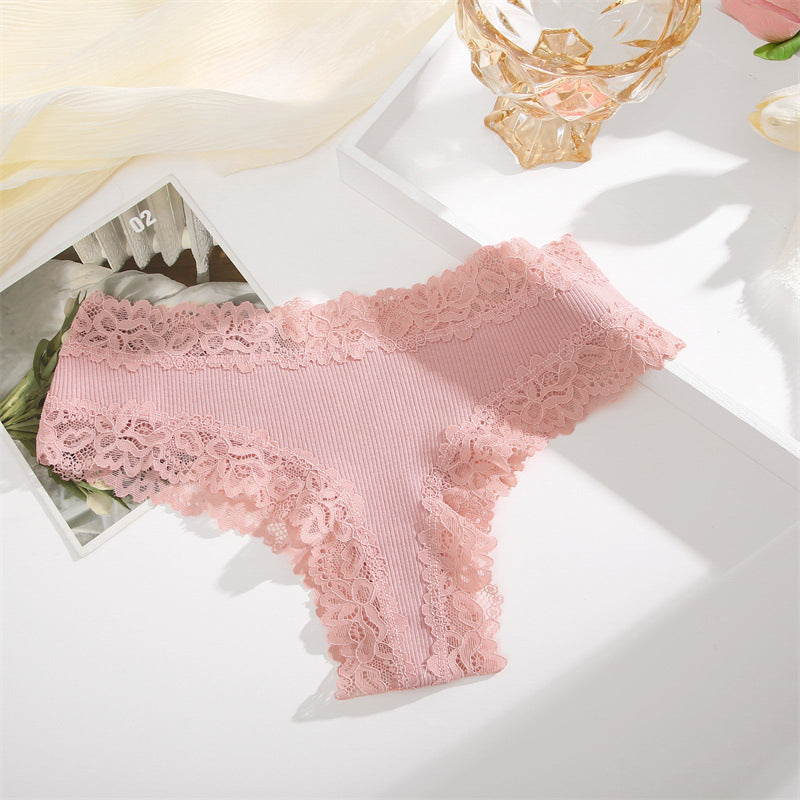 Figi z koronką na co dzień Georgica Różowy