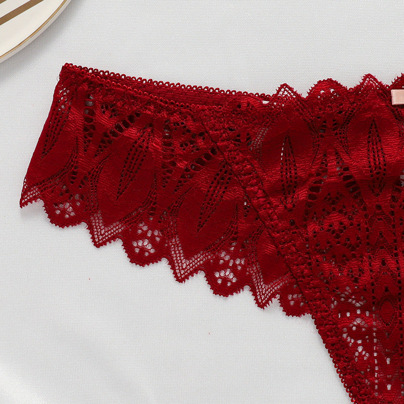 Stringi koronkowe bezszwowe dopasowane do ciała Dehlia