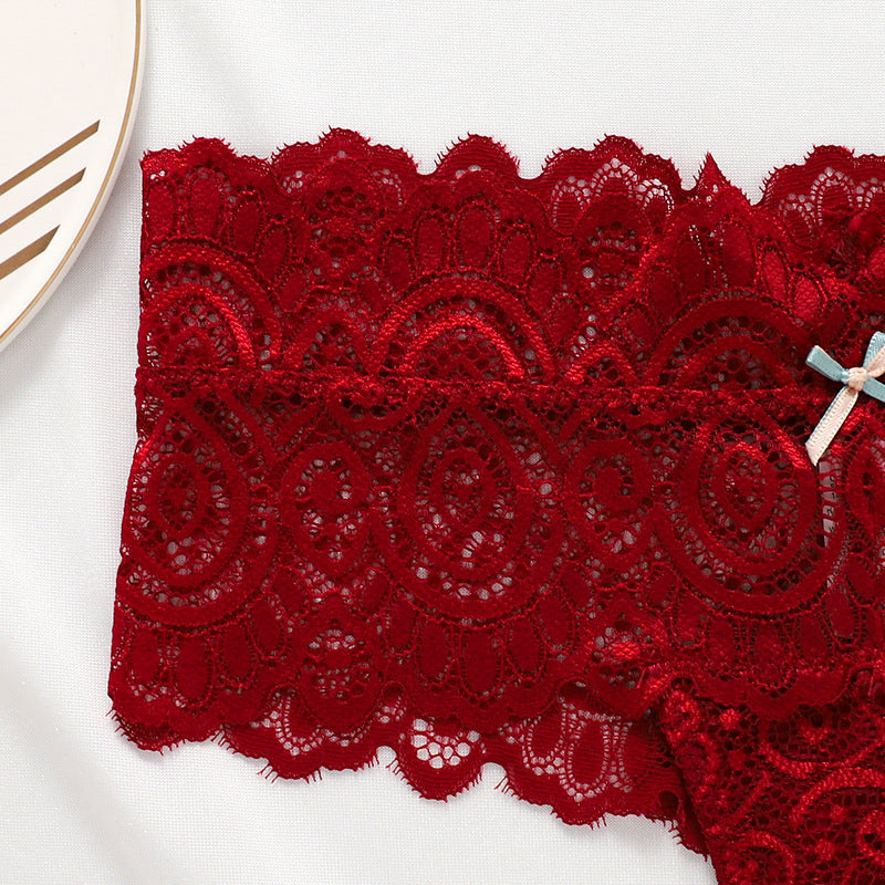 Stringi koronkowe z szerokim pasem na co dzień i okazje Chandrima