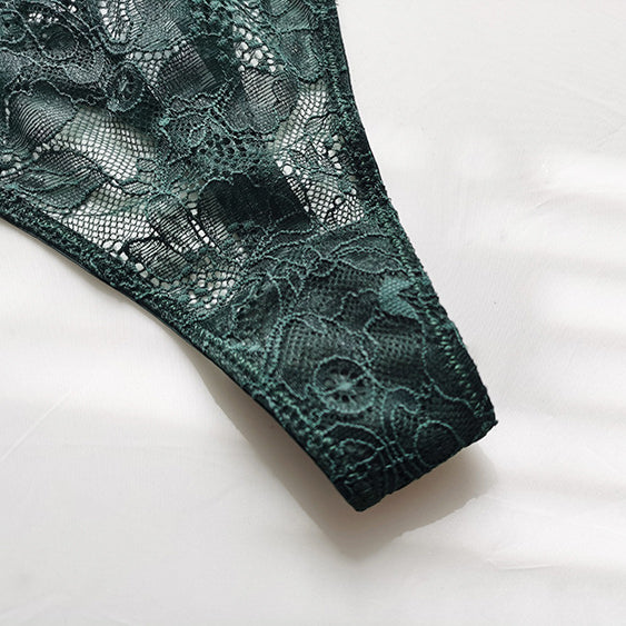 Stringi koronkowe z cyrkoniami na specjalne okazje Lovisa