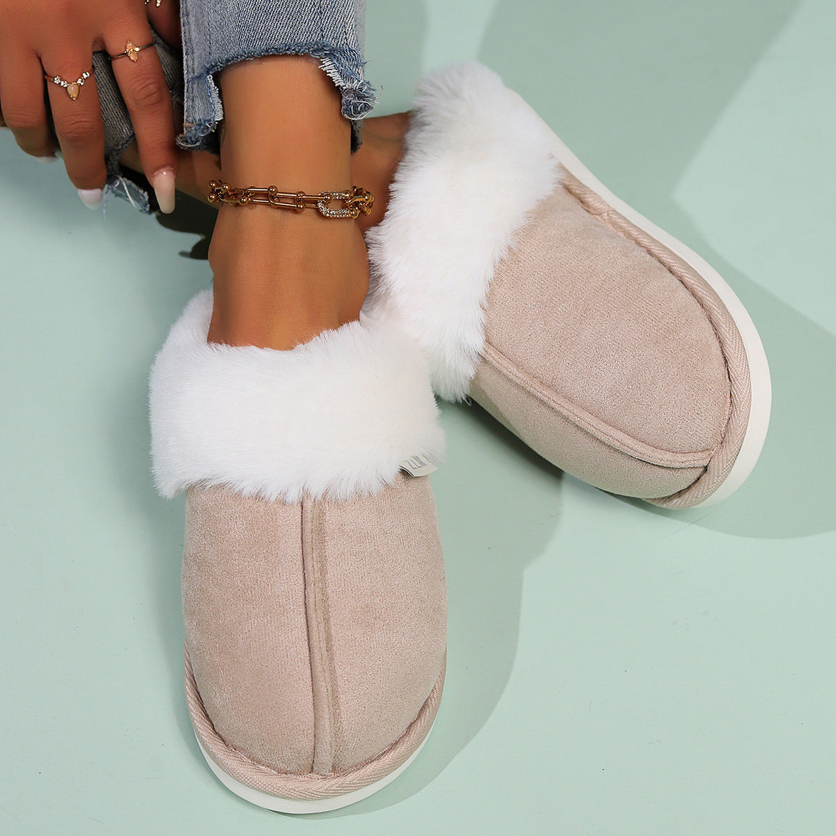 Kapcie domowe ocieplane z miękką wyściółką Shalanda