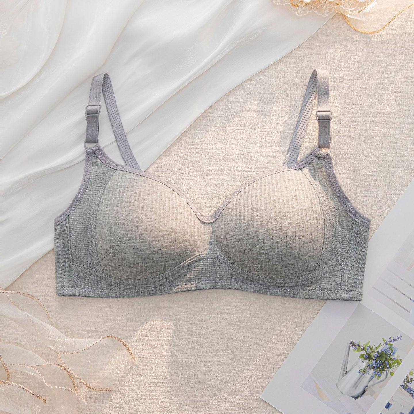 Biustonosz bezszwowy bez fiszbin codzienny elegancki Sibylle Szary