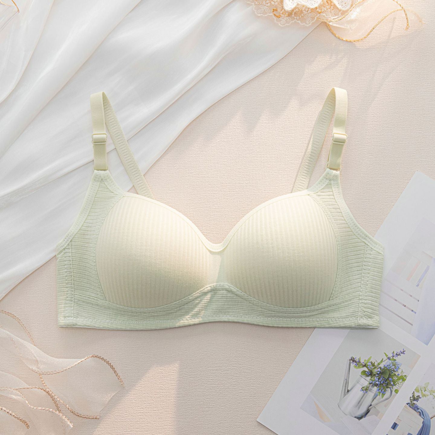 Biustonosz bezszwowy bez fiszbin codzienny elegancki Sibylle Zielony