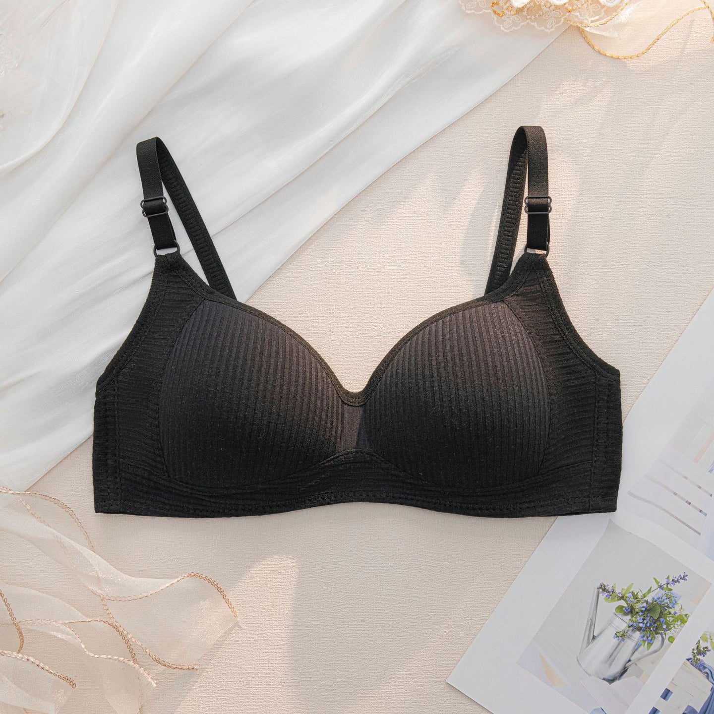 Biustonosz bezszwowy bez fiszbin codzienny elegancki Sibylle Czarny