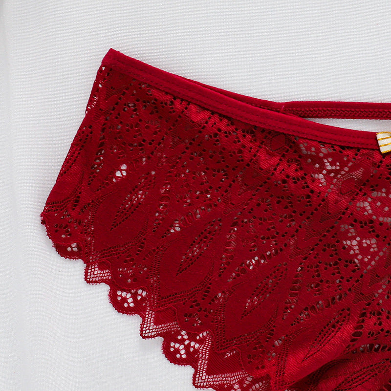 Majtki koronkowe ze strapsami eleganckie Herlaug