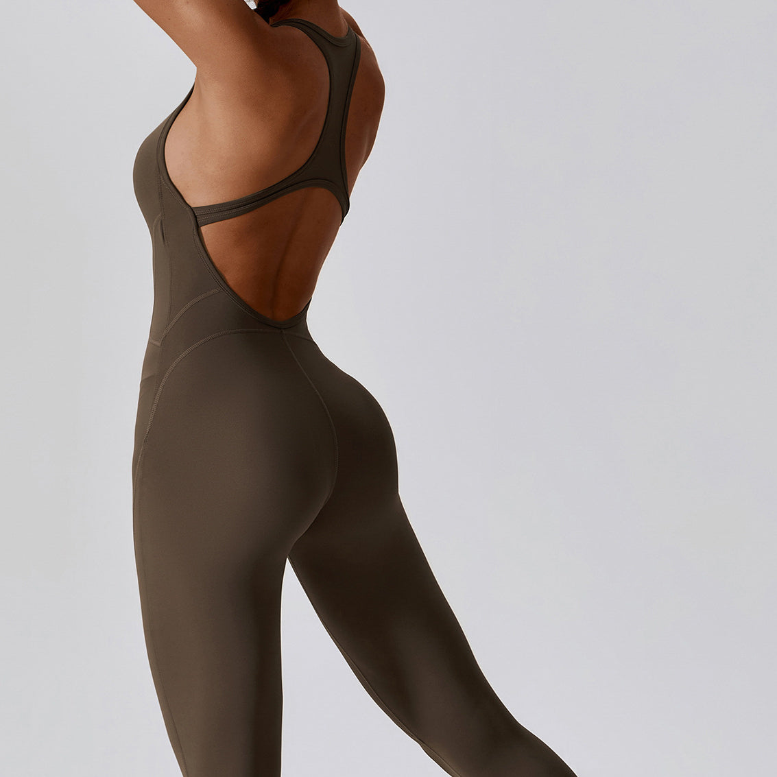 Kombinezon do jogi z elastycznego materiału Riannon