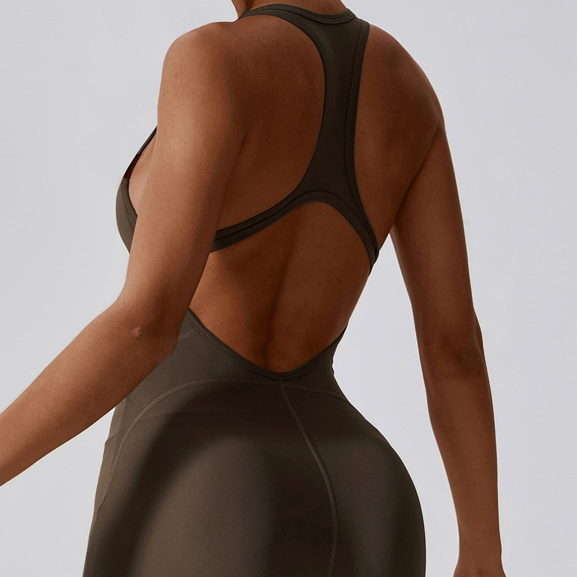 Kombinezon do jogi z elastycznego materiału Riannon