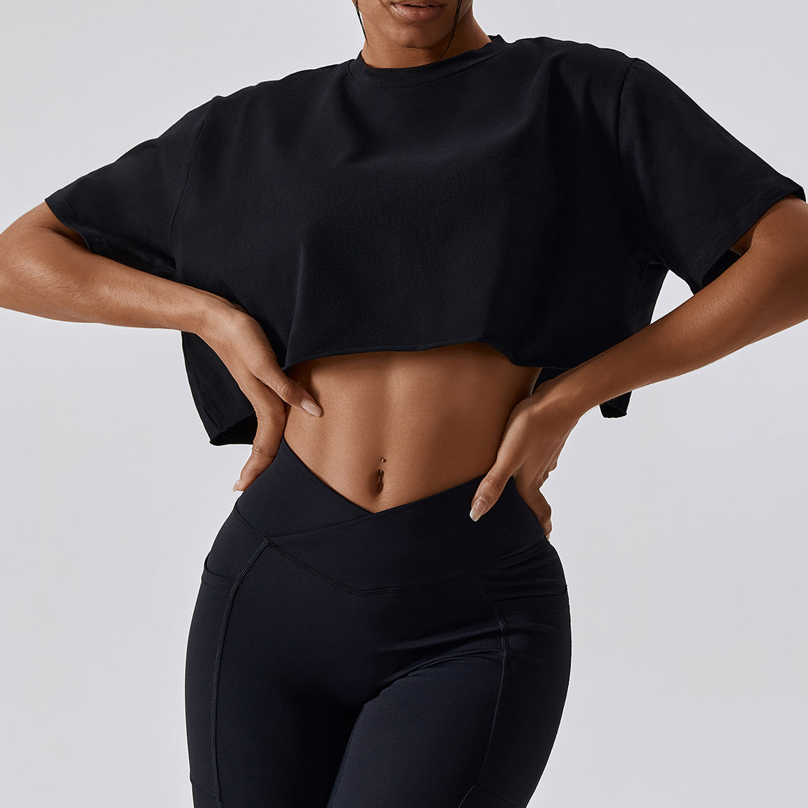 Crop top sportowy do treningu Ansje