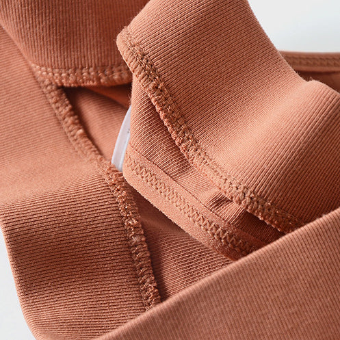 Stringi sportowe elastyczne do codziennych aktywności Eleanora