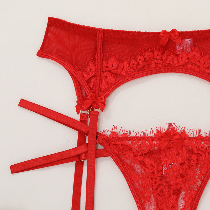 Koronkowy zestaw bielizny z pasem do pończoch na romantyczne okazje Elie