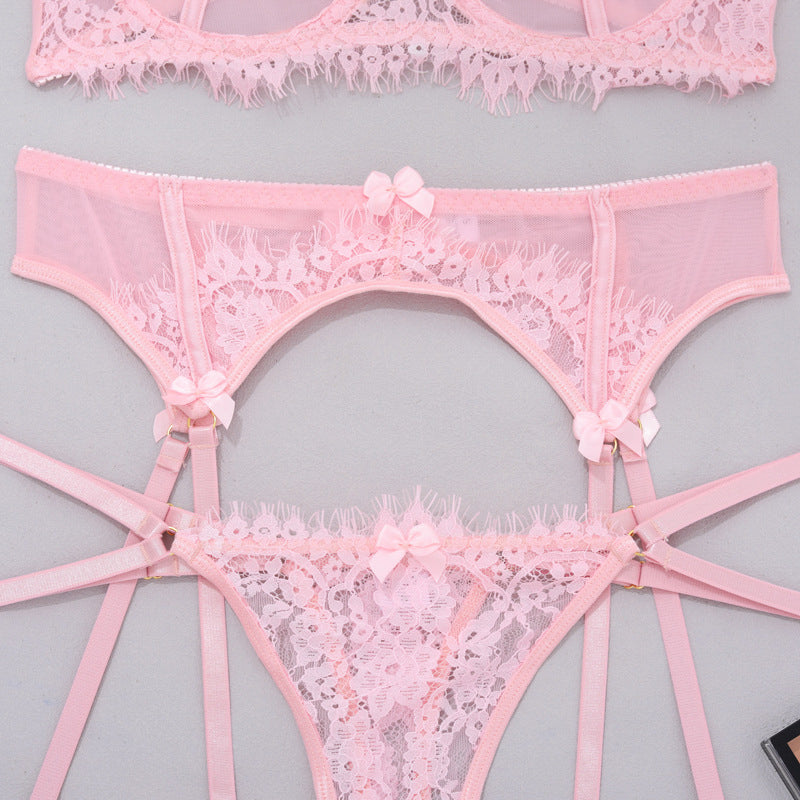 Koronkowy zestaw bielizny z pasem do pończoch na romantyczne okazje Elie