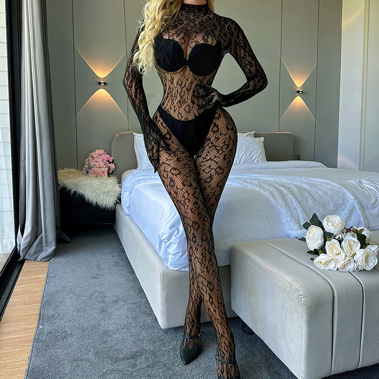 Bodystocking haftowany z delikatnego materiału na specjalne okazje Silviya Czarny FREESIZE