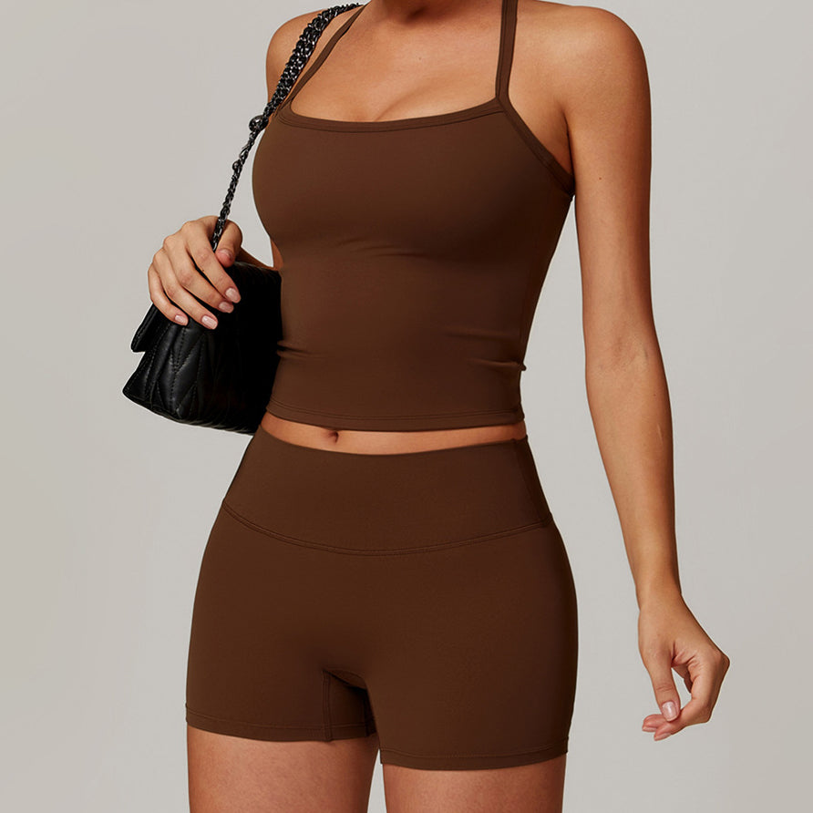 Top sportowy na ramiączkach do ćwiczeń z elastycznego materiału Martta