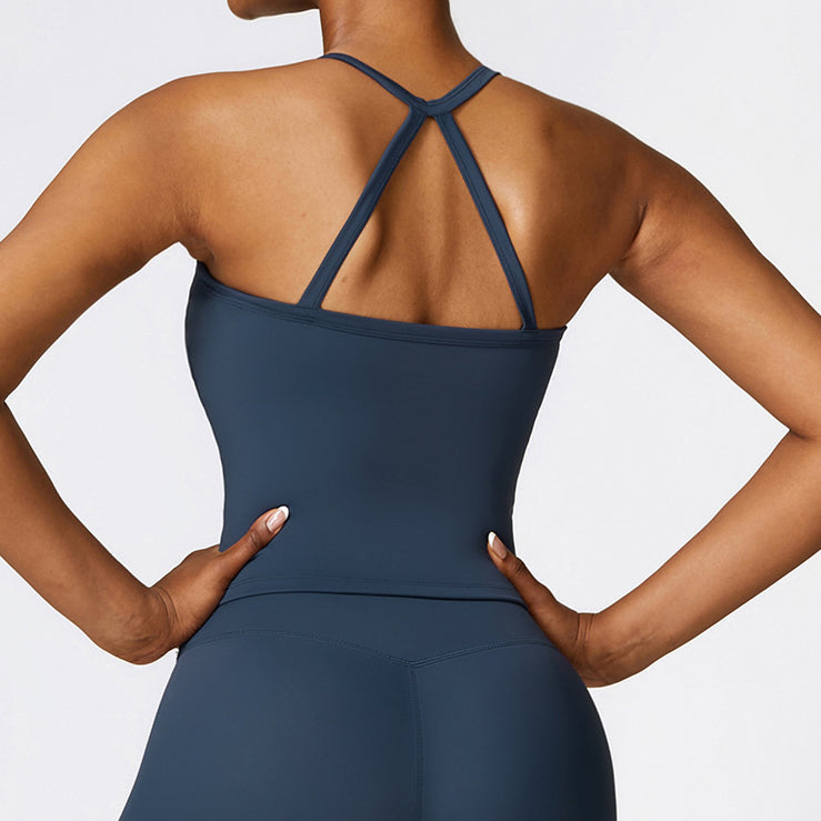 Top sportowy na ramiączkach do ćwiczeń z elastycznego materiału Martta