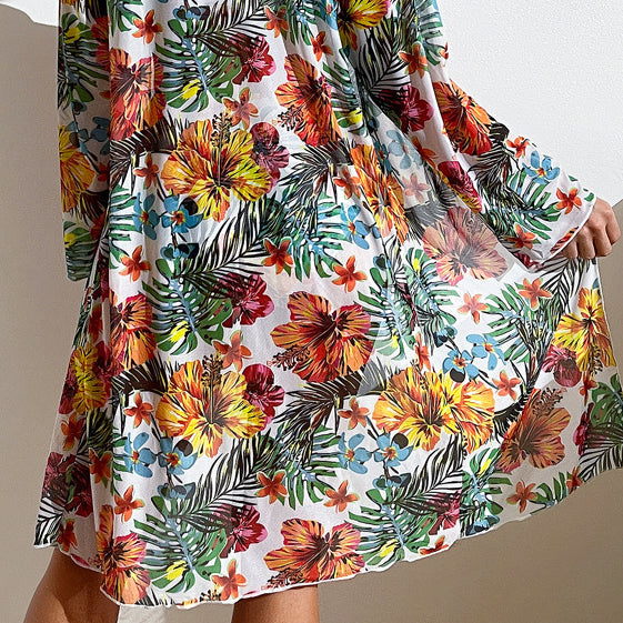 Bikini z narzutką na plażę z kwiecistym wzorem Olesya