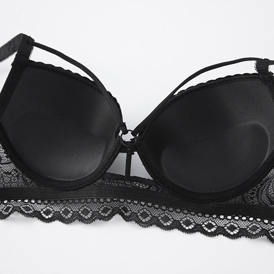 Komplet bieliźniany z usztywnianym biustonoszem i koronką Jolynn