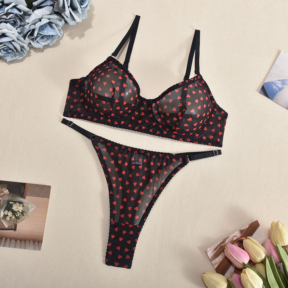 Komplet bielizny z serduszkami z delikatnego materiału Joan Czarny