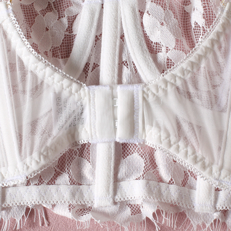 Koronkowy komplet bielizny push-up ze stringami Alheide