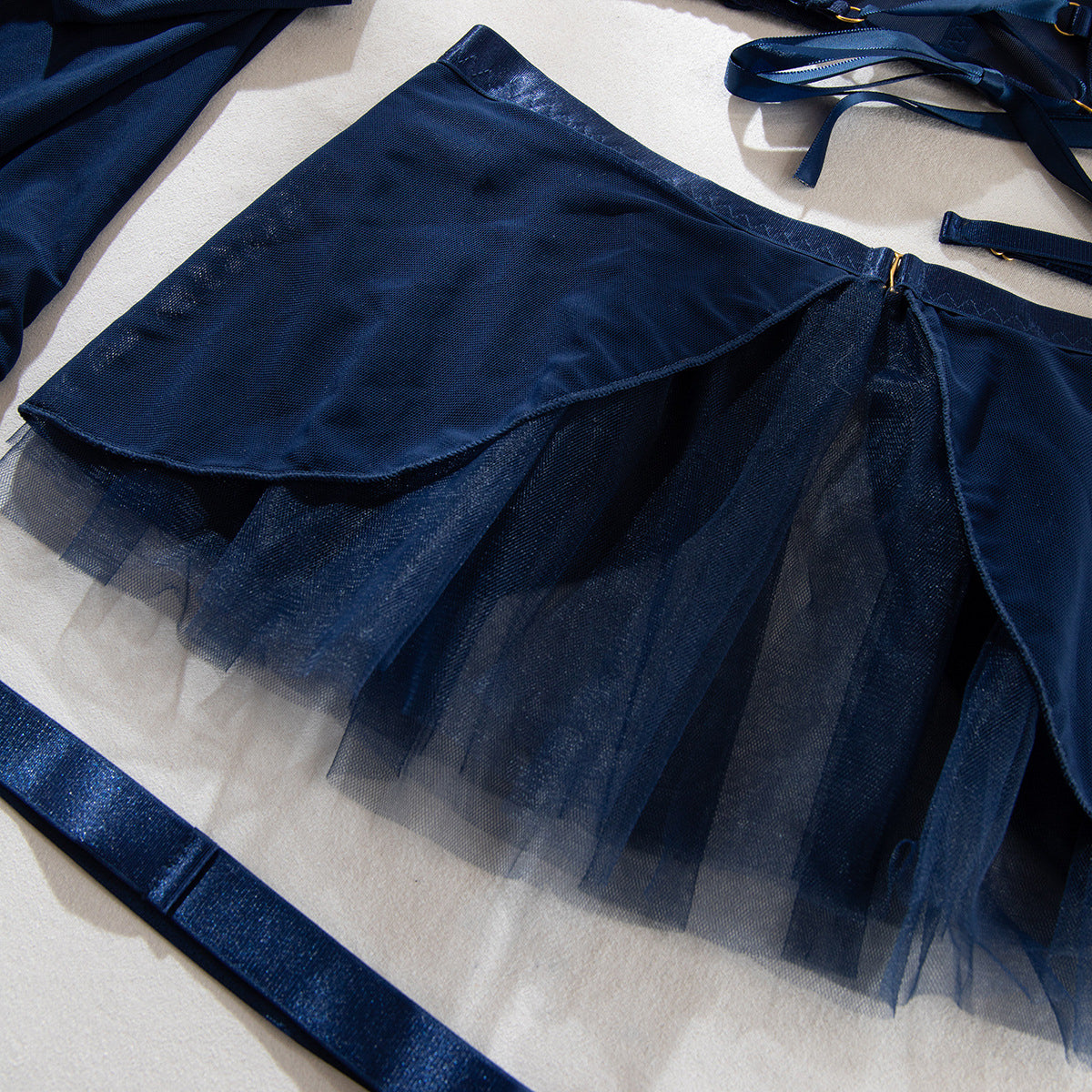 Komplet bielizny z chokerem i haftem Jeannett