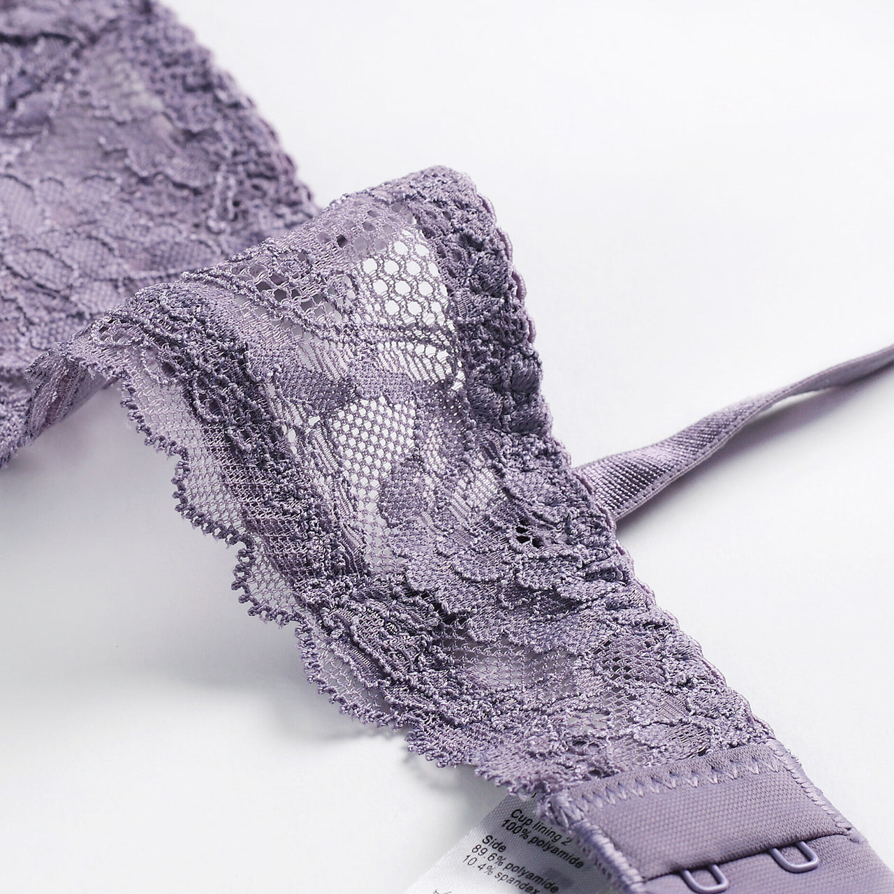 Komplet bielizny z koronki na romantyczne wieczory Eirini