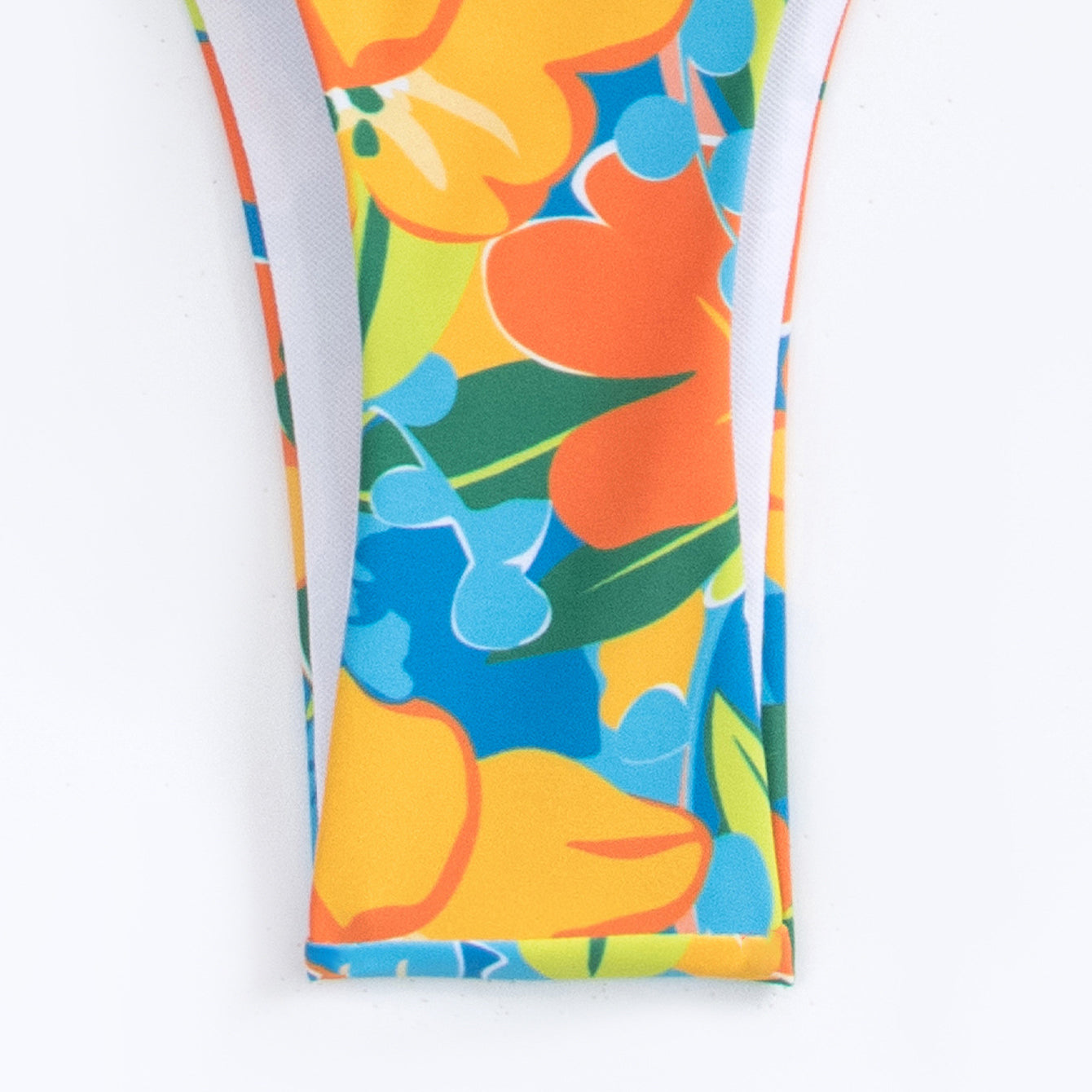 Strój kąpielowy usztywniany na plażę z unikalnym wzorem Vilja