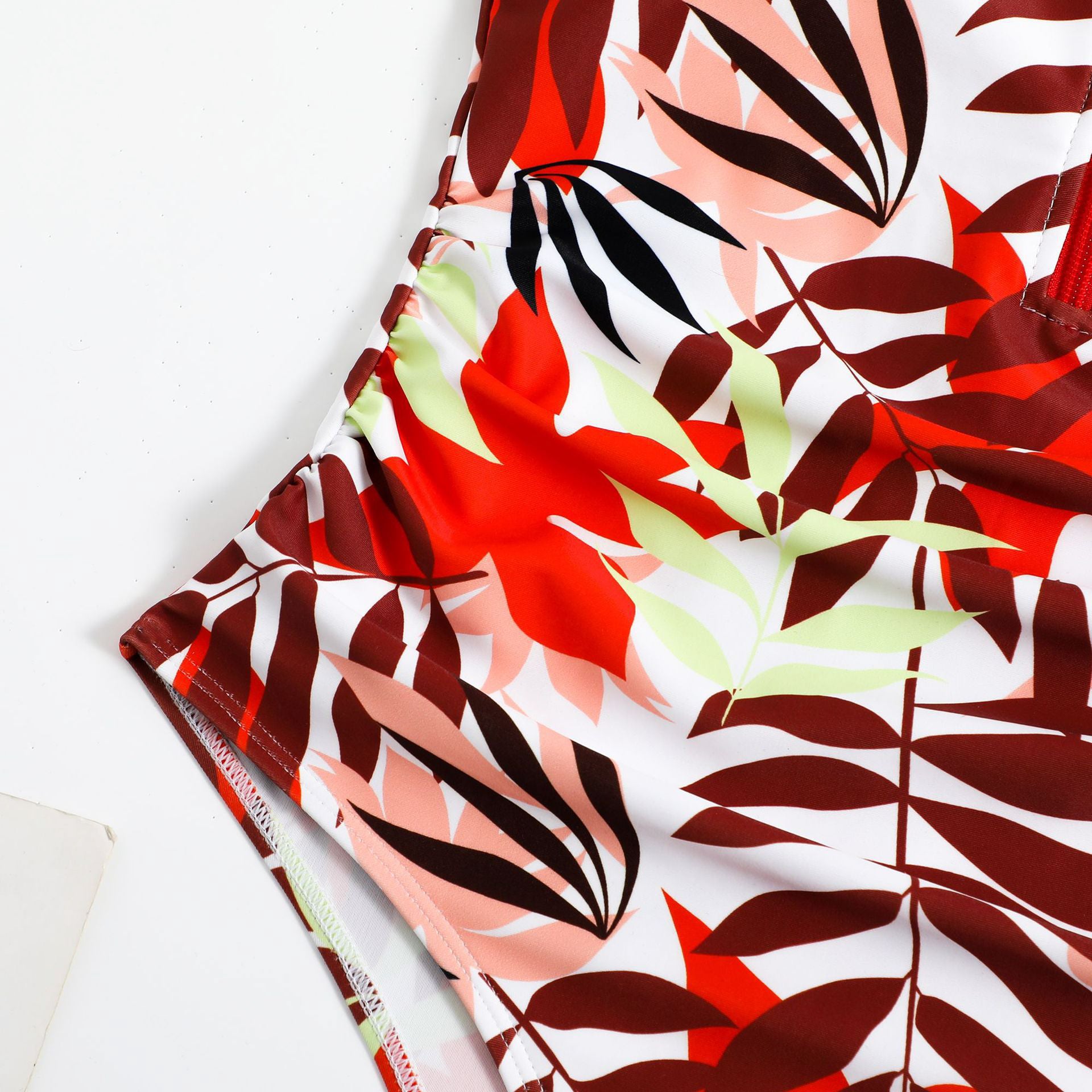 Strój kąpielowy z rękawkiem i ochroną UV na plażę i basen Sandalia