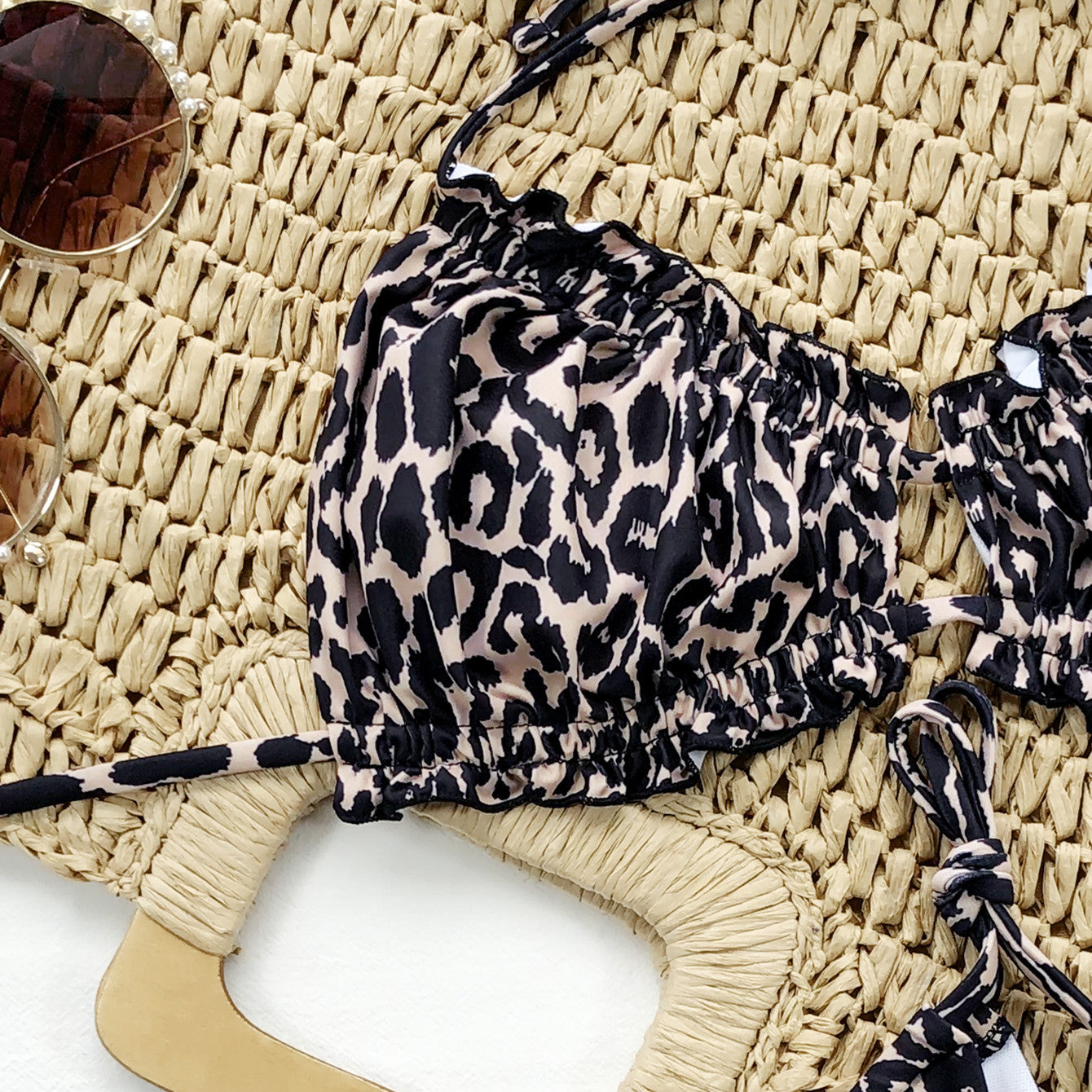 Bikini wiązane na szyi z regulacją na plażę i basen Greti