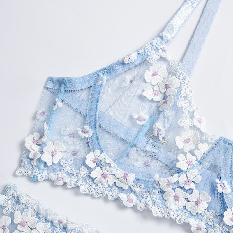 Komplet bielizny z kwiatowym haftem elegancki i wygodny Changok