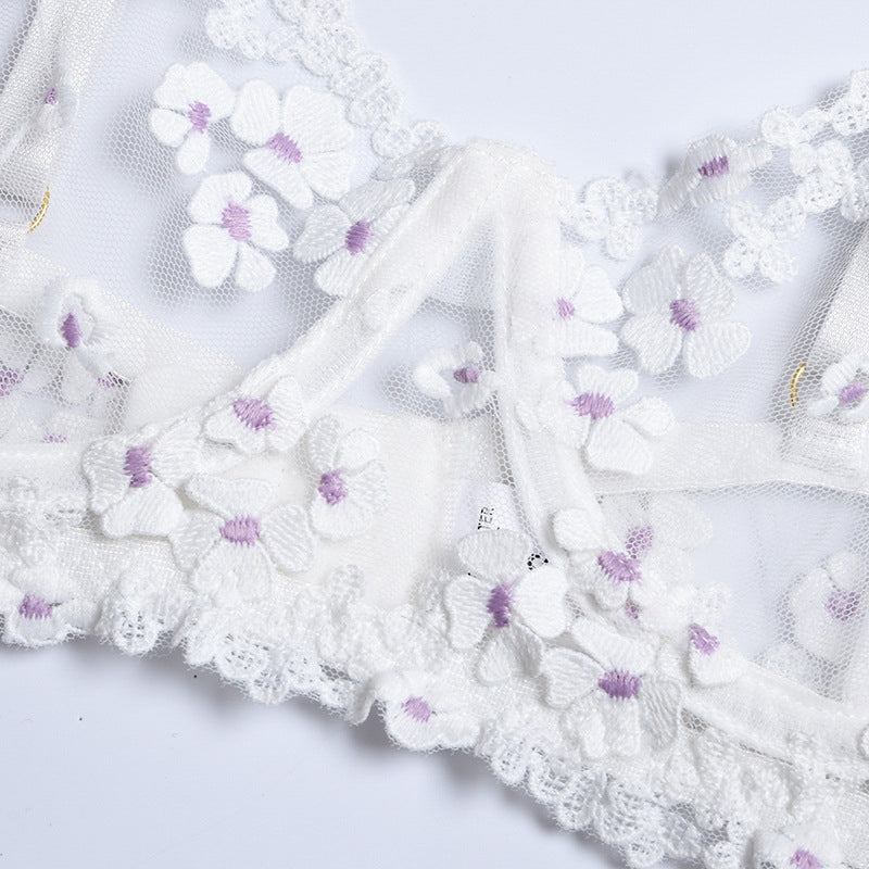 Komplet bielizny z kwiatowym haftem elegancki i wygodny Changok