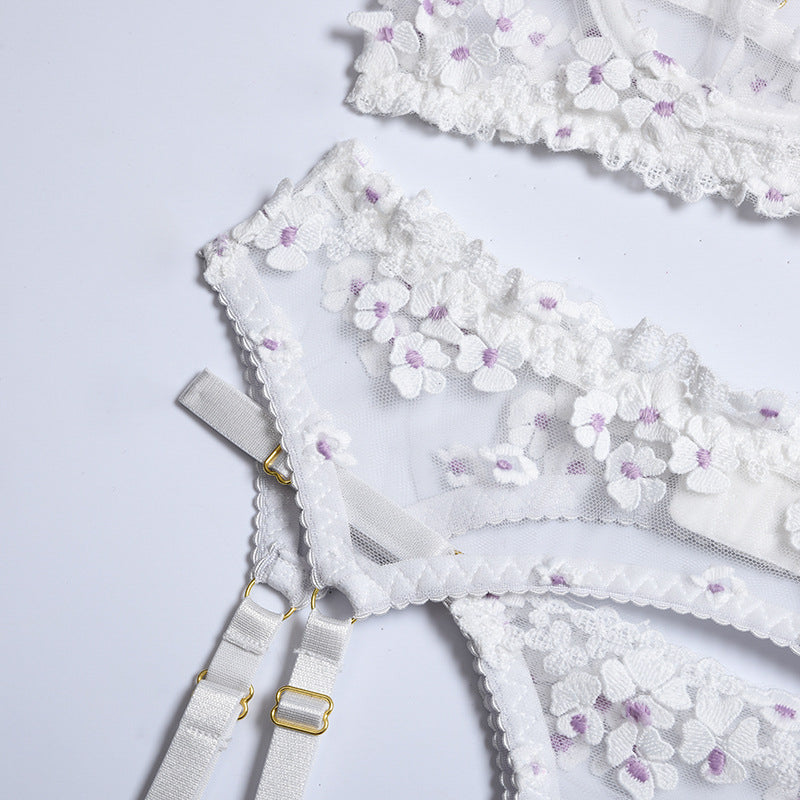 Komplet bielizny z kwiatowym haftem elegancki i wygodny Changok