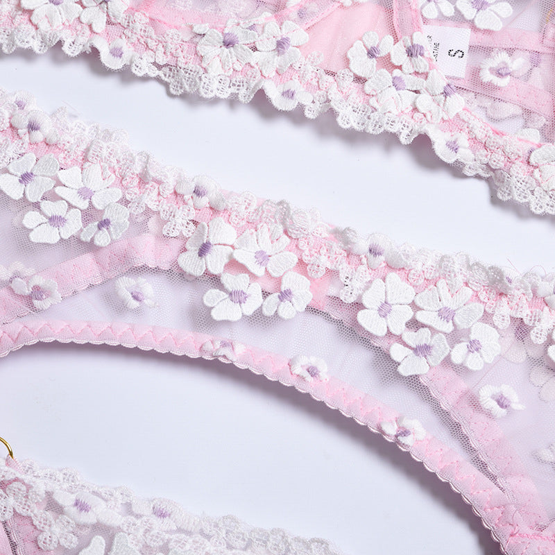 Komplet bielizny z kwiatowym haftem elegancki i wygodny Changok