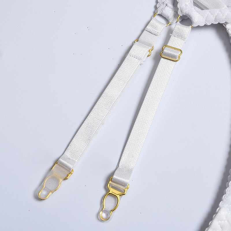 Komplet bielizny z kwiatowym haftem elegancki i wygodny Changok