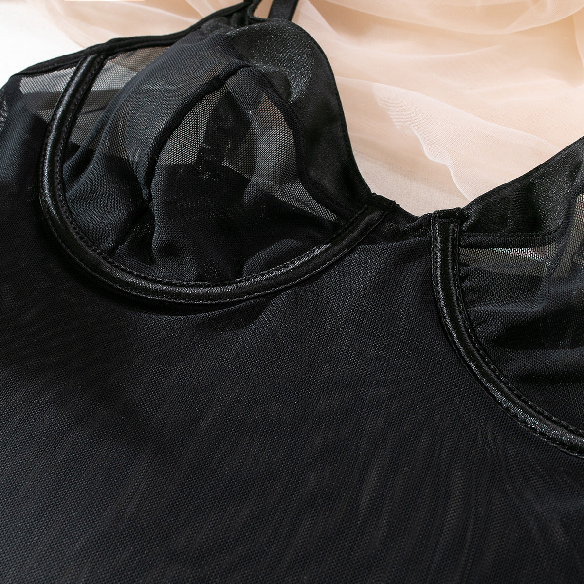 Body transparentne z usztywnieniem na specjalne okazje Cella