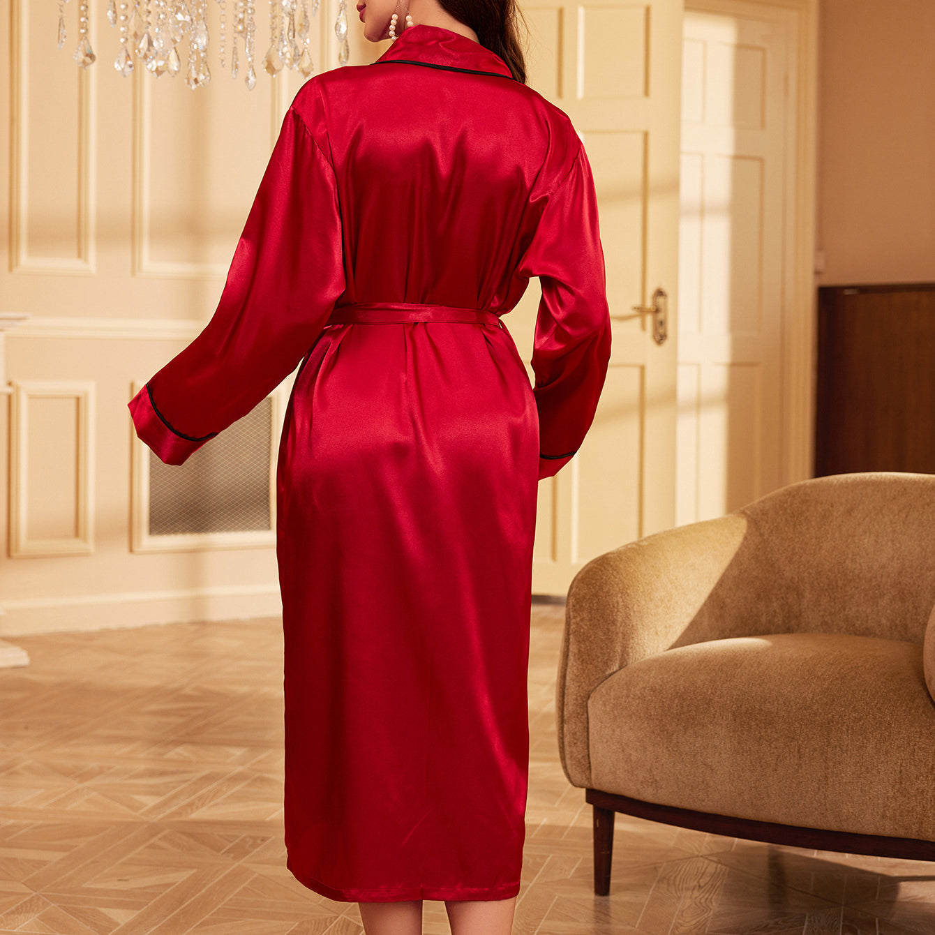 Szlafrok długi z lamówką regulowany w talii Fumiko