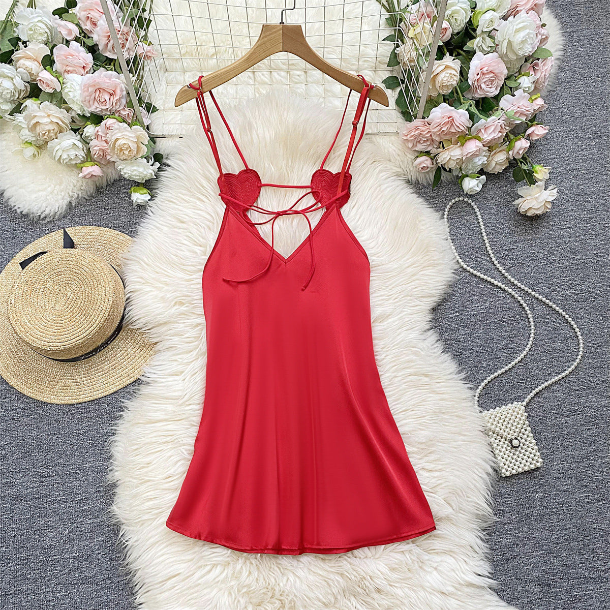 Koszulka nocna z serduszkami i regulowanymi ramiączkami Viorina