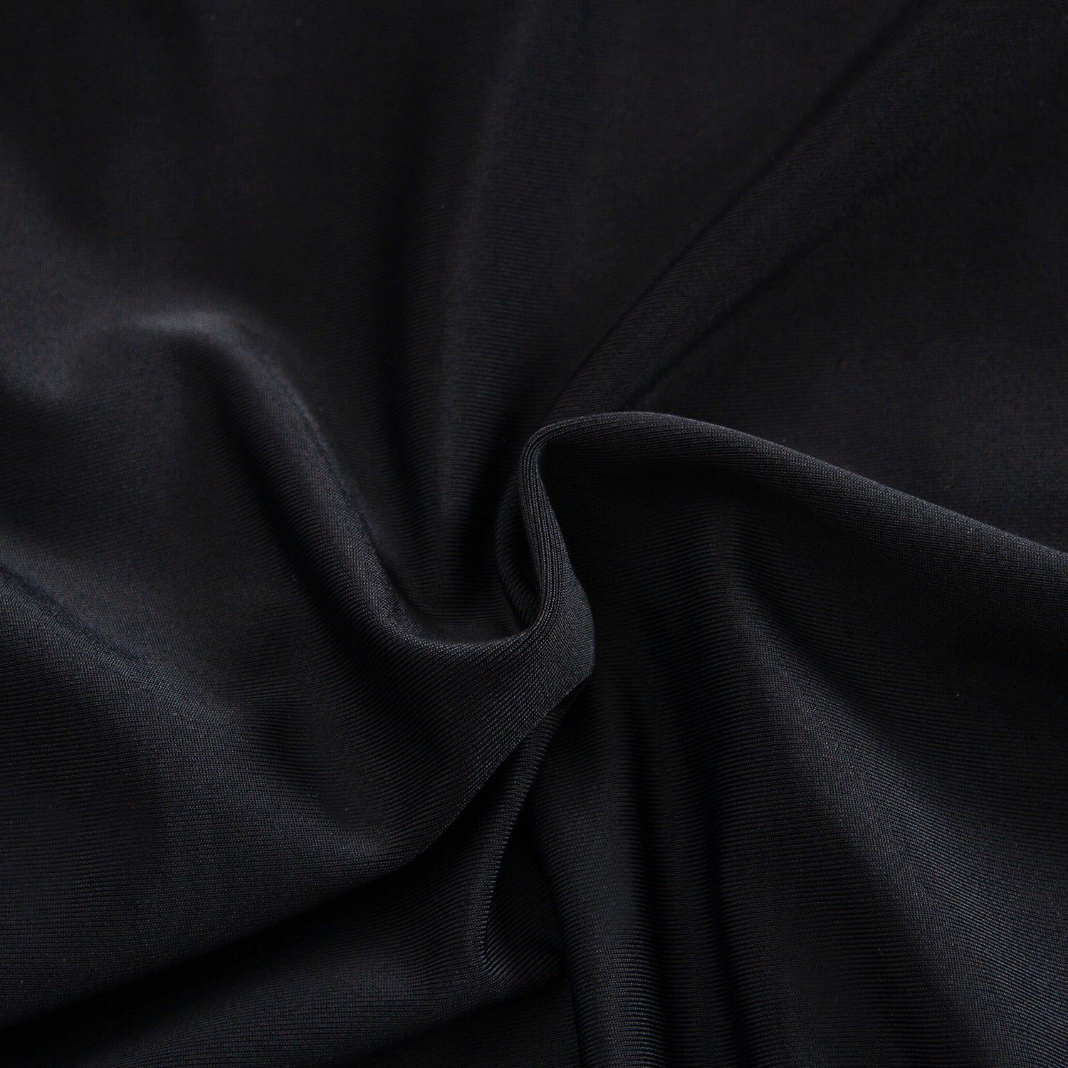 Strój kąpielowy jednoczęściowy z nowoczesnymi wycięciami Alicia