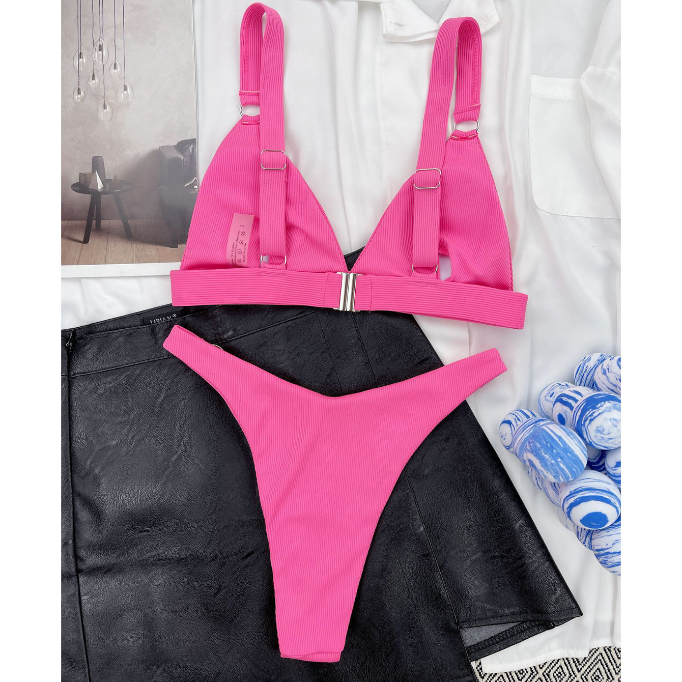 Strój kąpielowy z kółeczkami i regulowanymi ramiączkami na plażę i basen Shouko