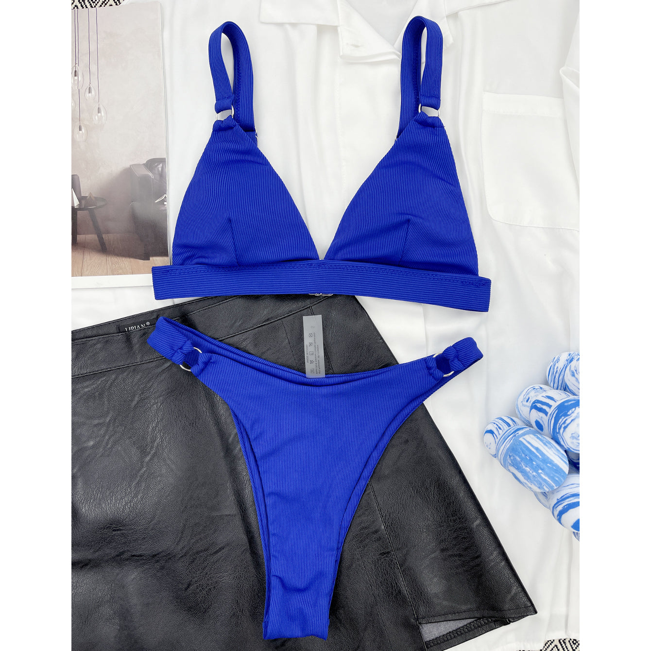 Strój kąpielowy z kółeczkami i regulowanymi ramiączkami na plażę i basen Shouko Niebieski