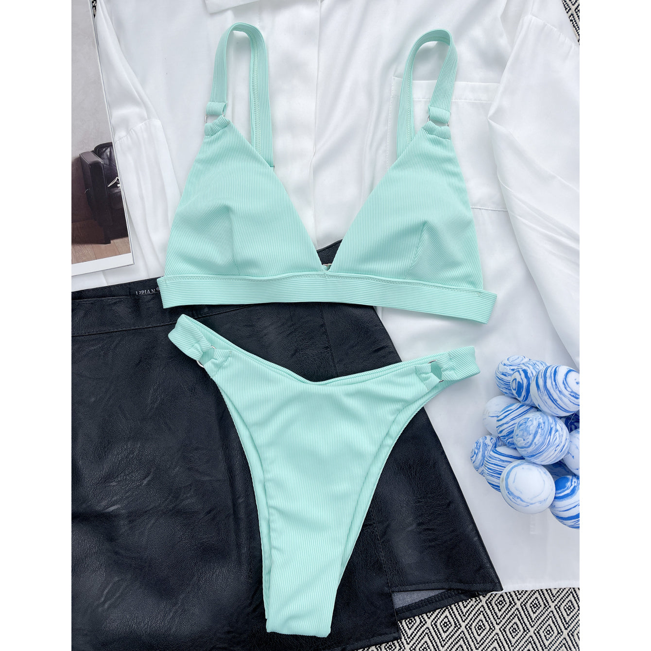 Strój kąpielowy z kółeczkami i regulowanymi ramiączkami na plażę i basen Shouko Niebieski2