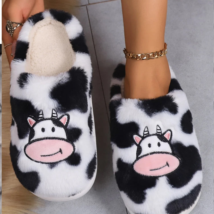 Kapcie domowe futrzane z motywem krowy Shanda