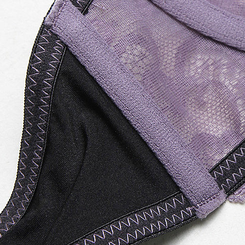 Komplet bielizny z koronki z delikatnymi wiązaniami Aftina