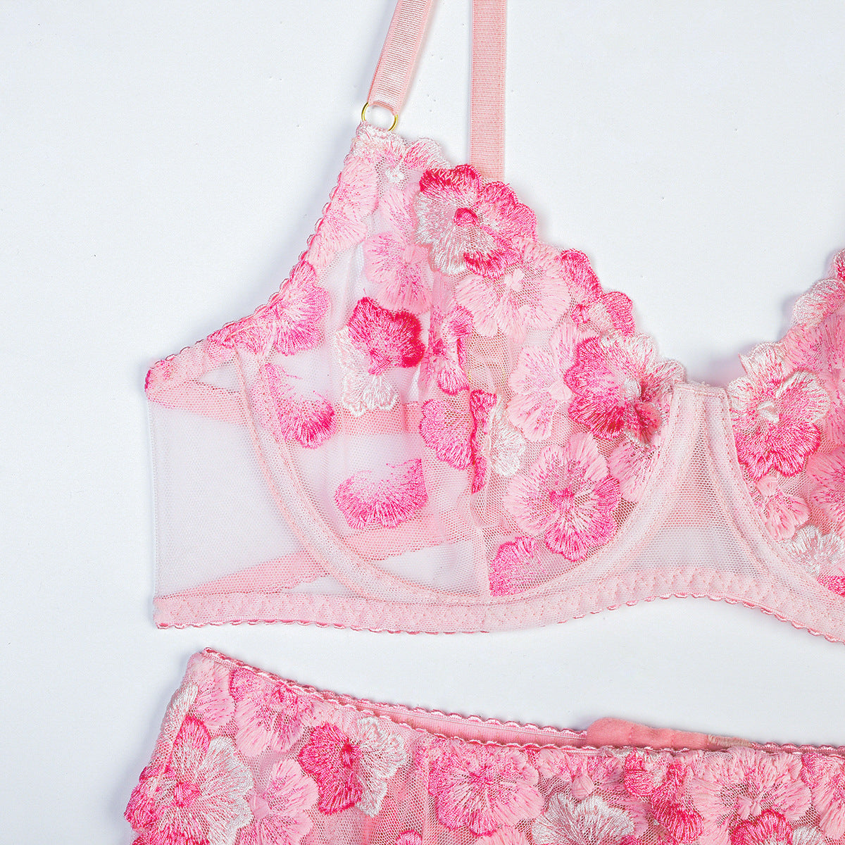 Komplet bielizny z haftem na co dzień i na specjalne okazje Chiyoe