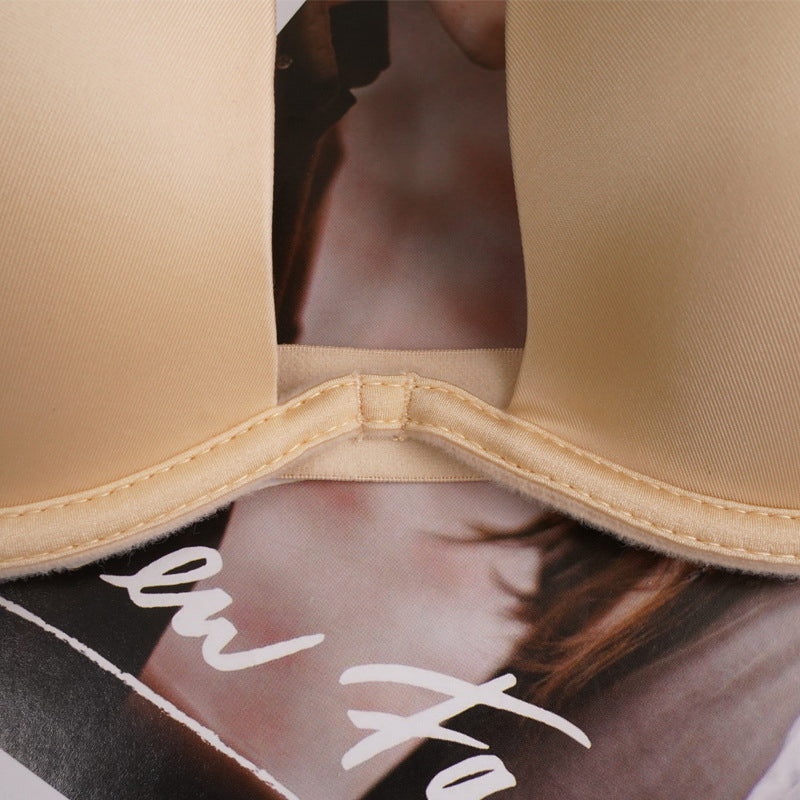 Biustonosz push-up z fiszbinami regulowanymi ramiączkami Dorthey