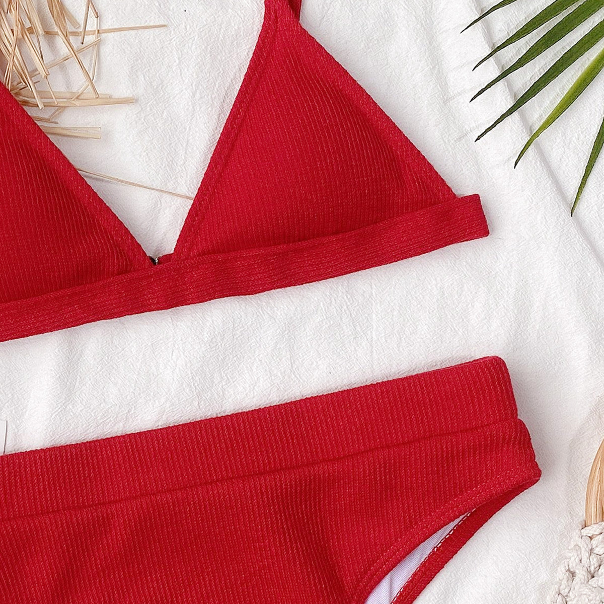 Bikini z figami regulowane na plażę Nellya