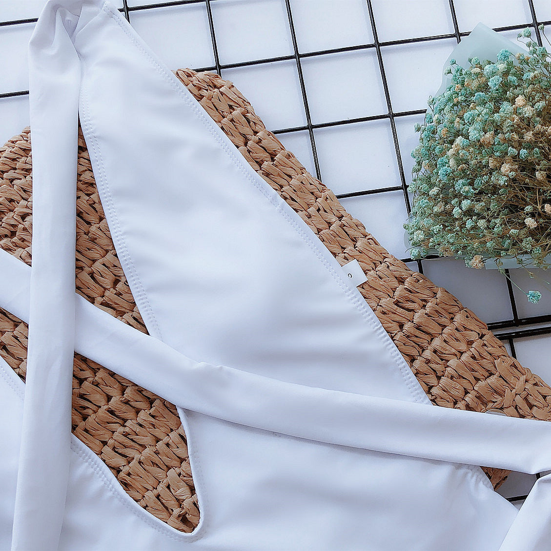 Strój kąpielowy jednoczęściowy z wiązaniem odporny na słońce i wodę Merralee