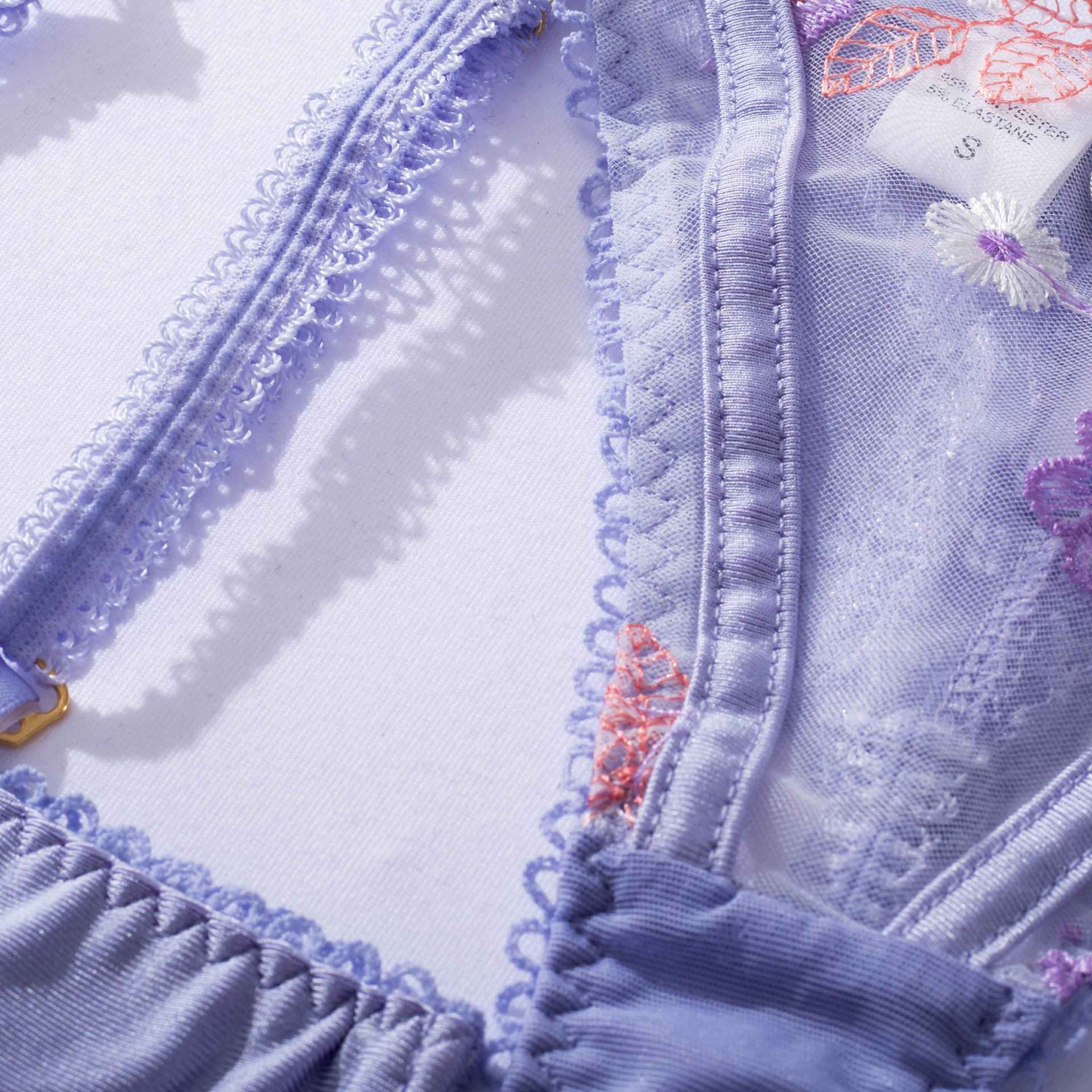 Komplet bielizny z pasem do pończoch na wyjątkowe okazje Akgul