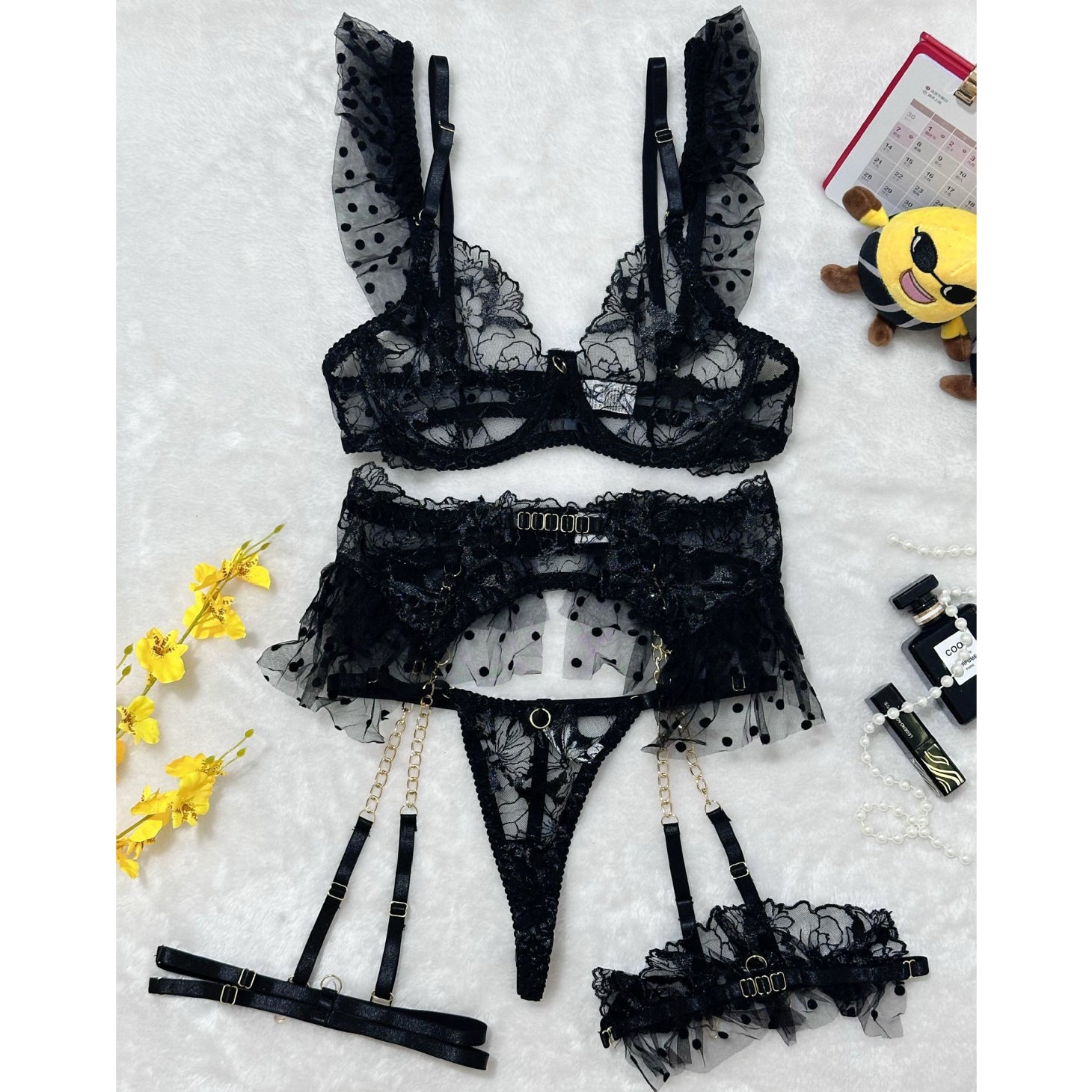 Komplet bielizny z haftem na specjalne okazje Myrilla Czarny