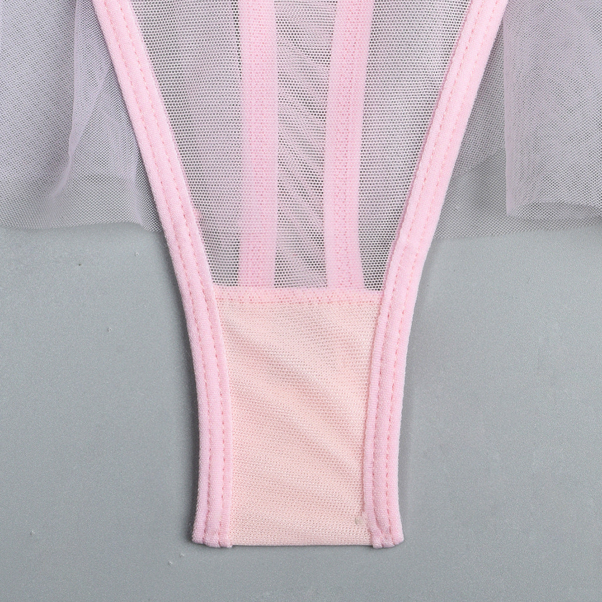 Komplet bielizny z wycięciami na specjalne okazje Emelyne